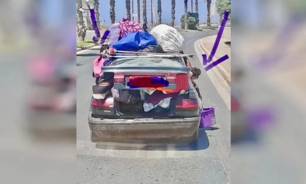 Αγανάκτηση στο Ηράκλειο: Όχημα κυκλοφορούσε υπερφορτωμένο και το παιδί κρεμόταν από το παράθυρο